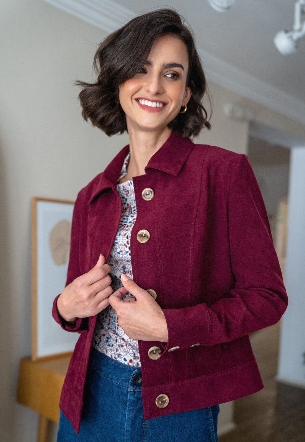 Afrika Guinda Cropped Jacket